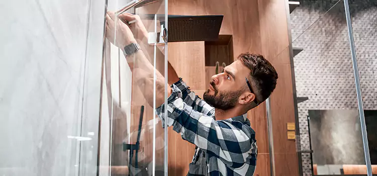 Replace Shower Doors with Frameless Charlesbourg