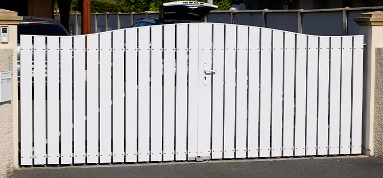 Why Choose Us for Residential Gate Repair in Charlesbourg, QC?