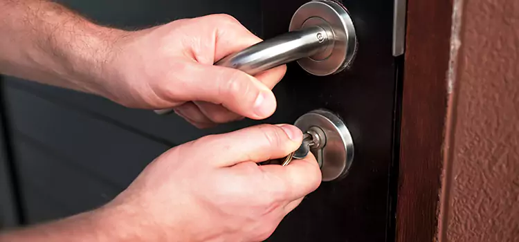 Door Closer Repair & Installation Charlesbourg